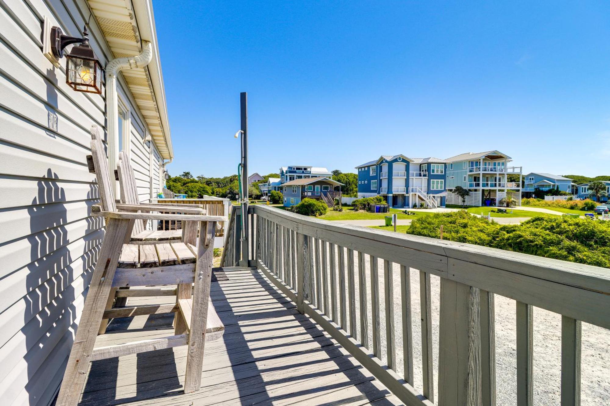 Oak Island Condo With Ocean View Steps To Beach! Exterior foto